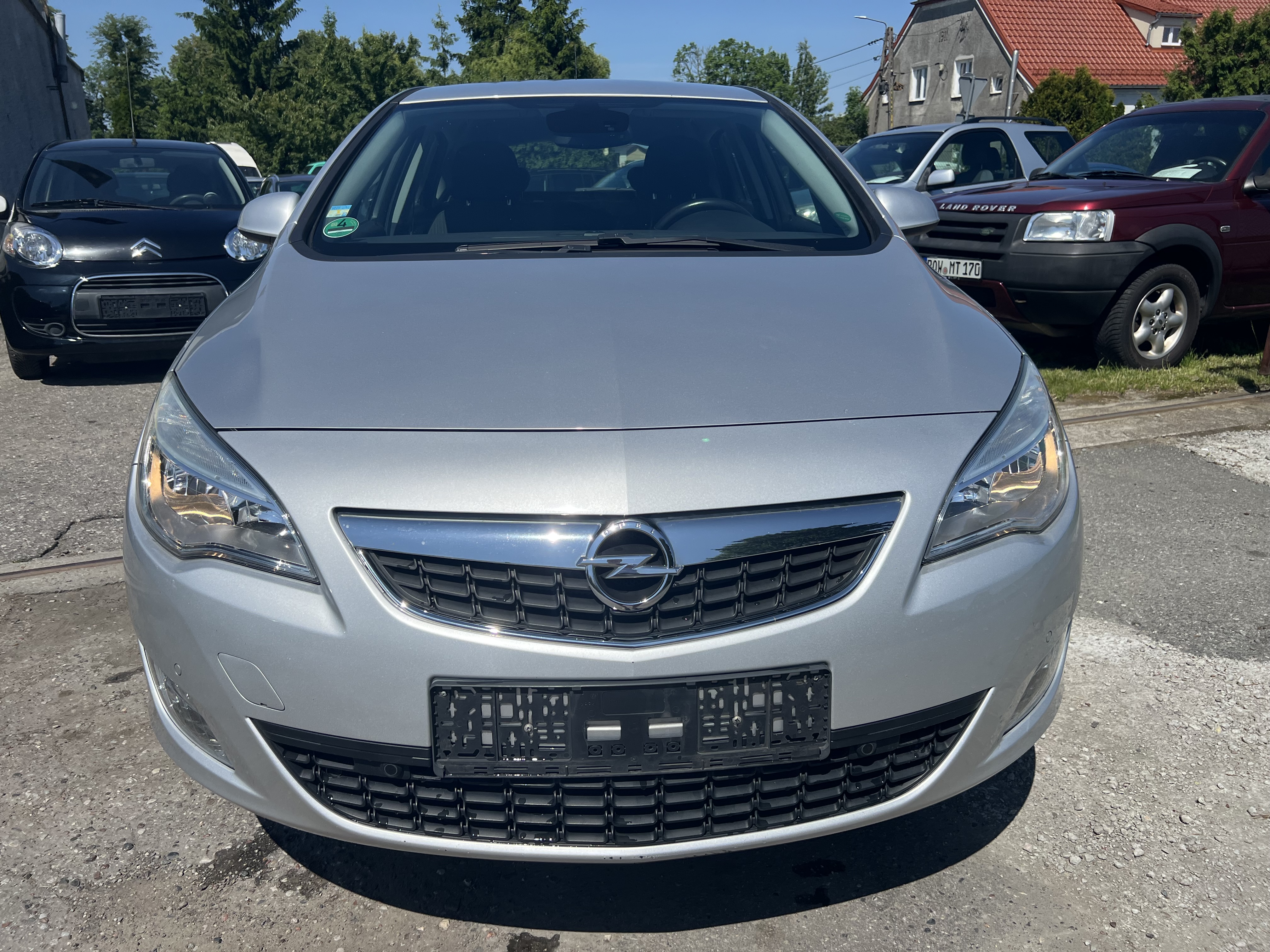 Opel Astra 1.4 Turbo - View 3