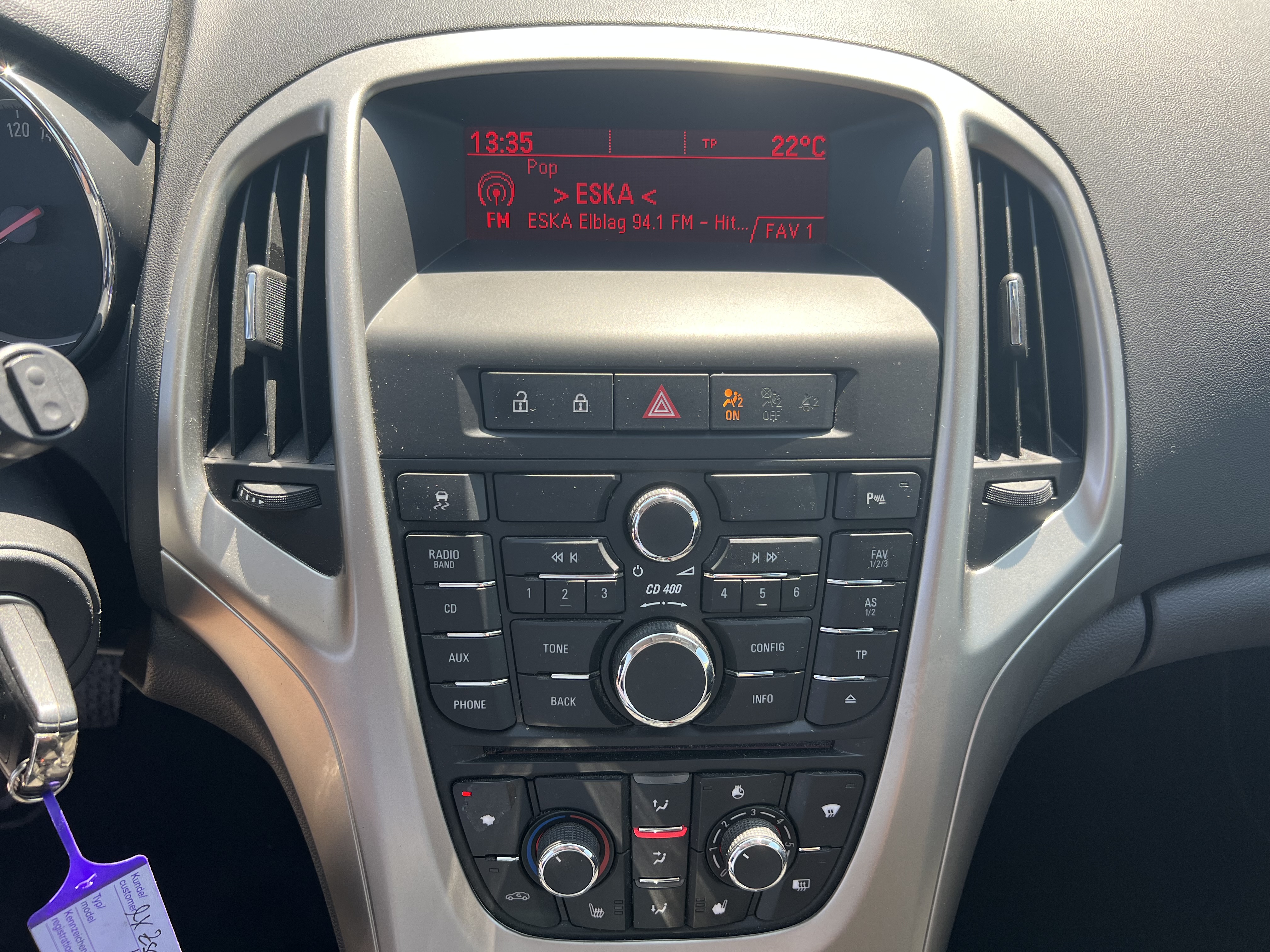 Opel Astra 1.4 Turbo - View 16