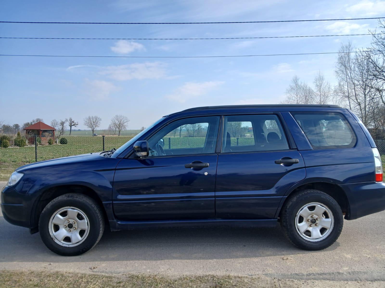 Subaru FORESTER 2.0 Benzyna 4x4 - View 3