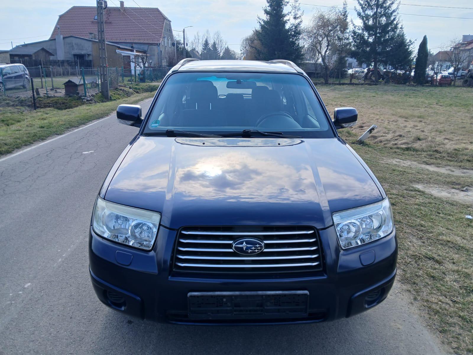 Subaru FORESTER 2.0 Benzyna 4x4 - View 6