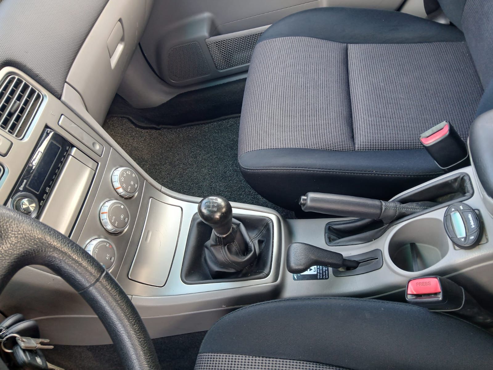 Subaru FORESTER 2.0 Benzyna 4x4 - View 13