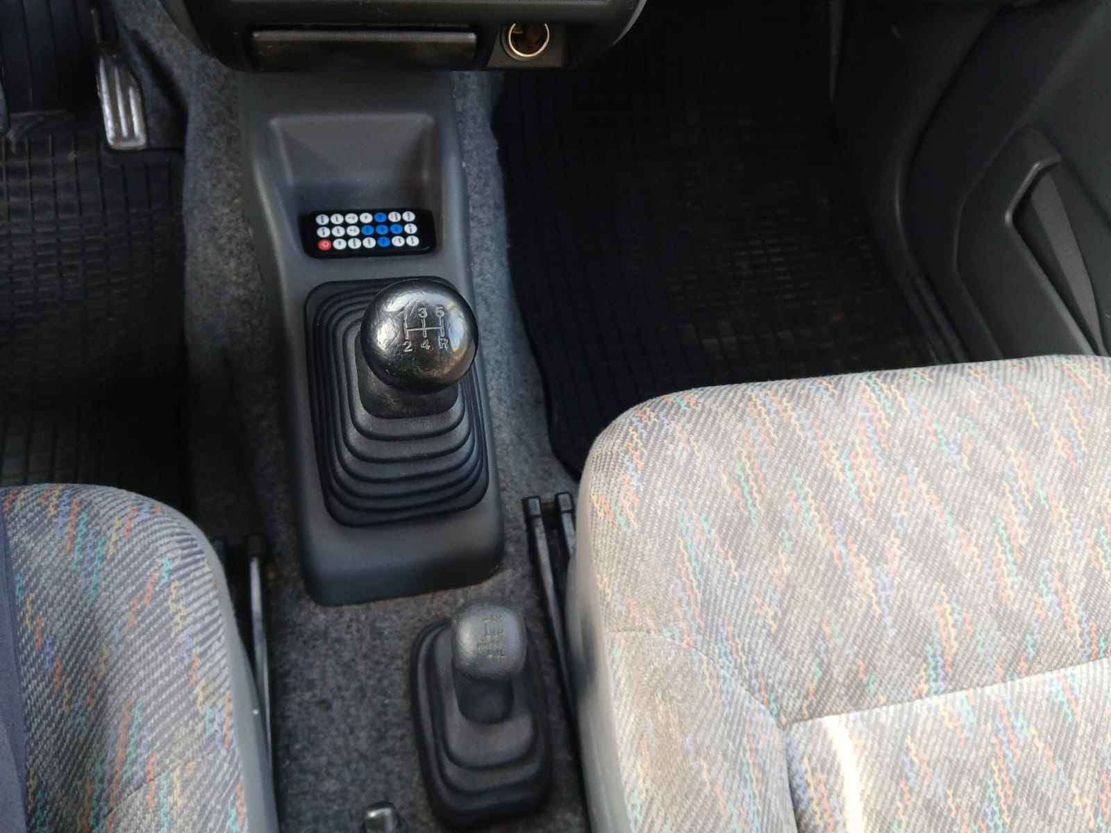 Suzuki Jimny 4x4 1.3 Benzyna - View 11