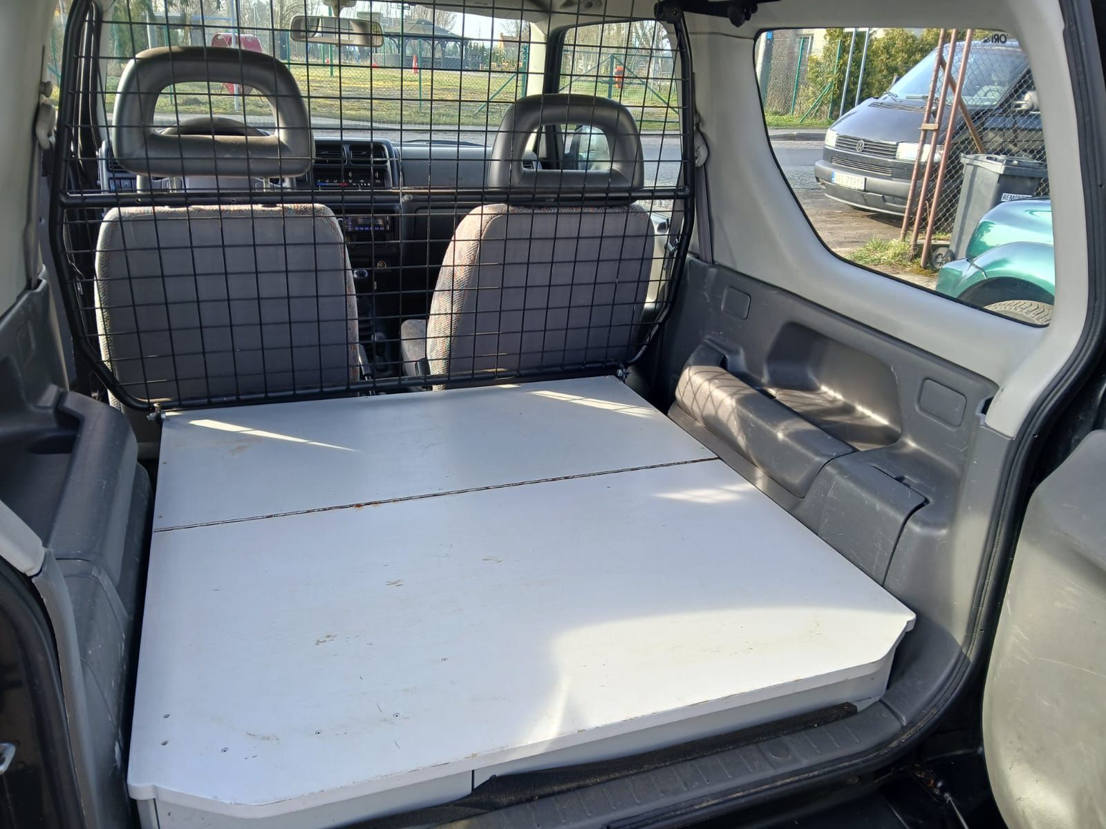 Suzuki Jimny 4x4 1.3 Benzyna - View 13